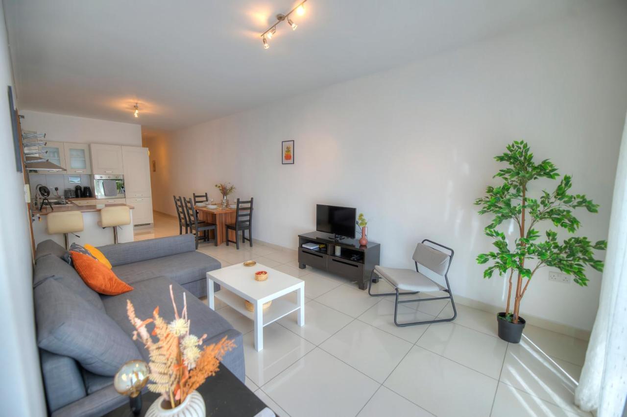 Large And Modern 2Bedroom With Balcony Glub1-1 Gzira Exteriör bild