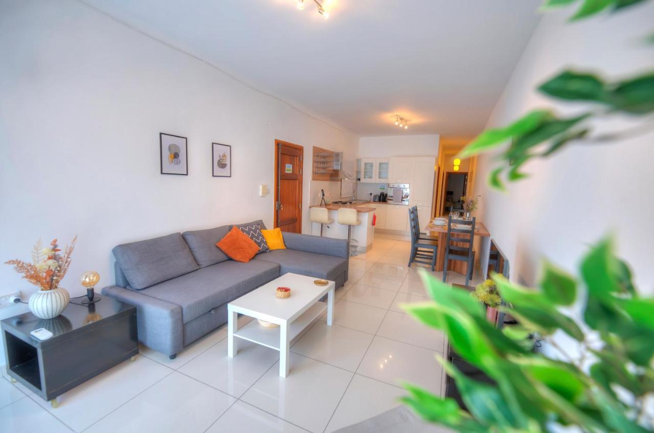Large And Modern 2Bedroom With Balcony Glub1-1 Gzira Exteriör bild